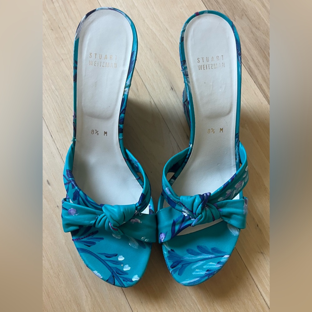 Stuart Weitzman Floral  Leather Knot Sandals